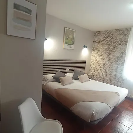 Puente Azud Hotel Aviles Exterior photo